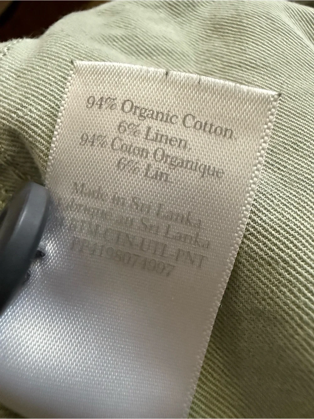 Everlane Women’s Utility Pants Sage Green Size 31 flap back pockets hi rise